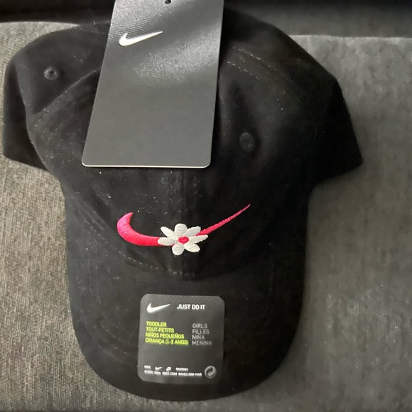Nike black Pink daisy flower Youth Cap  Hat Baseball Adjustable Brim girl youth - Picture 3 of 4
